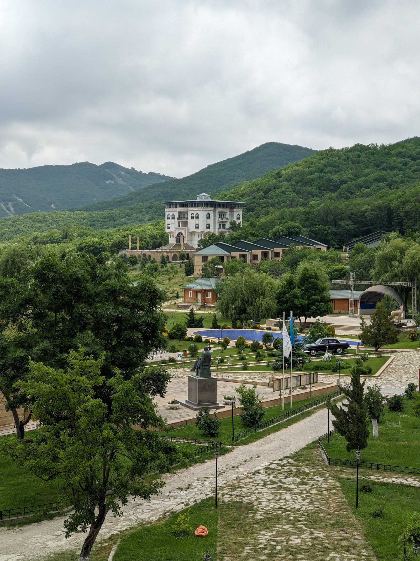 Altıağac Cənnət Bağı Hotel 2