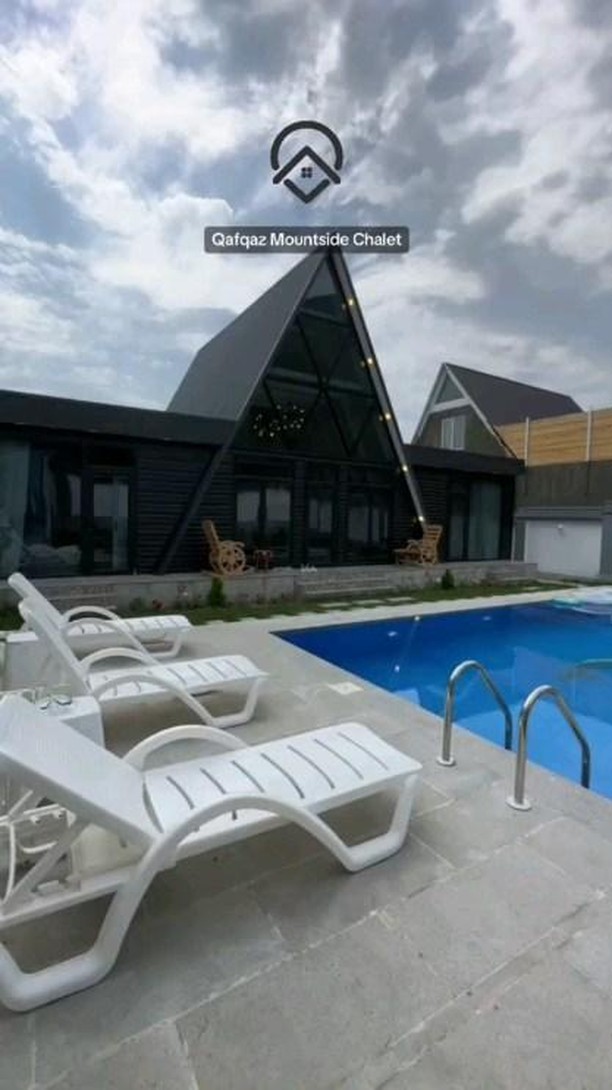 Qafqaz Mountside Chalet 2