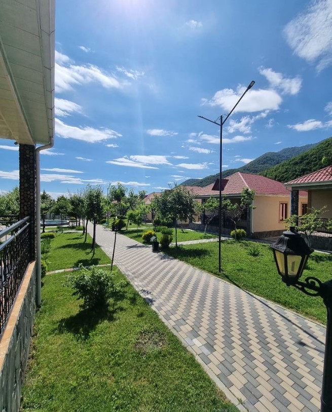 Qax Residence Hotel Restoran 2