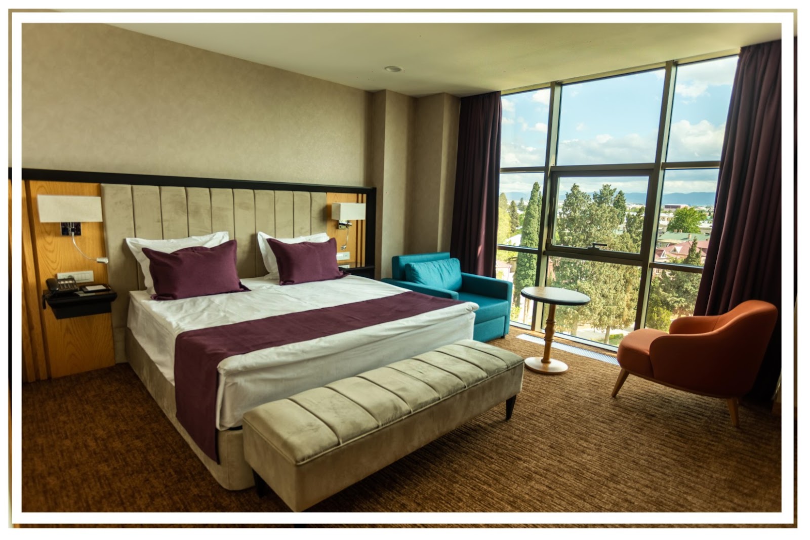 Premium Hotel & Restaurant 3