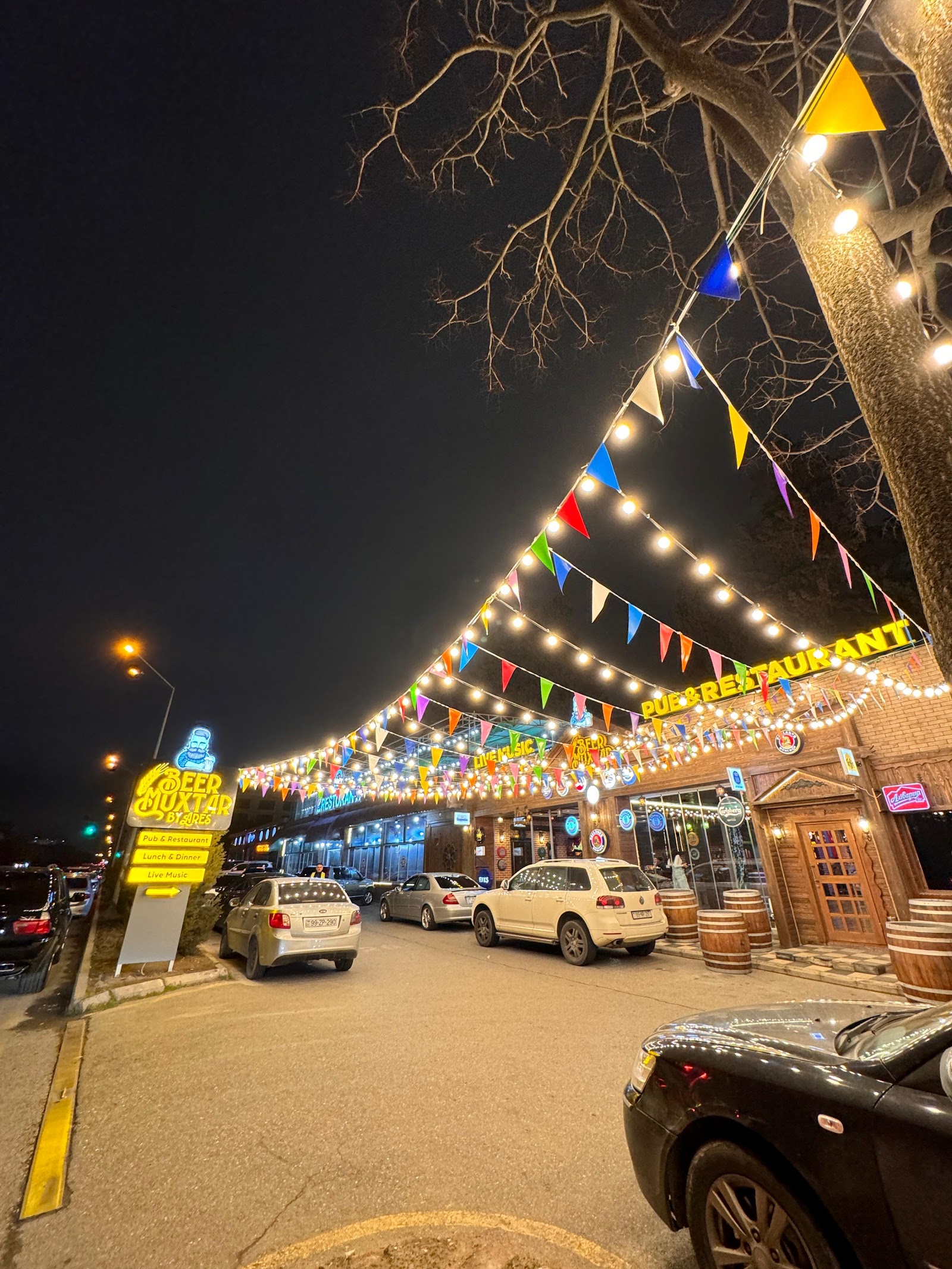 Beer Muxtar Restaurant & Pub 2