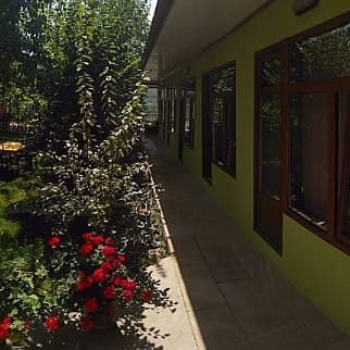 Edelveys Hostel 3