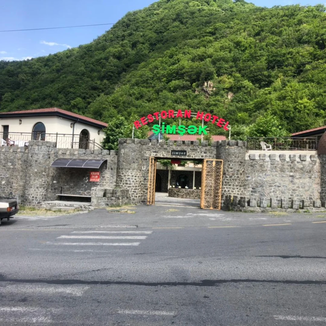 Simsek Hotel & Restaurant