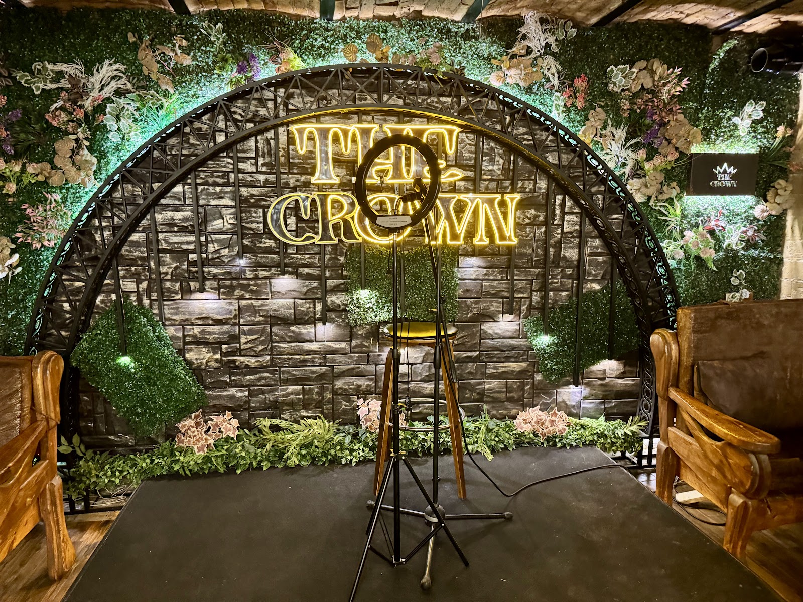 The Crown 5