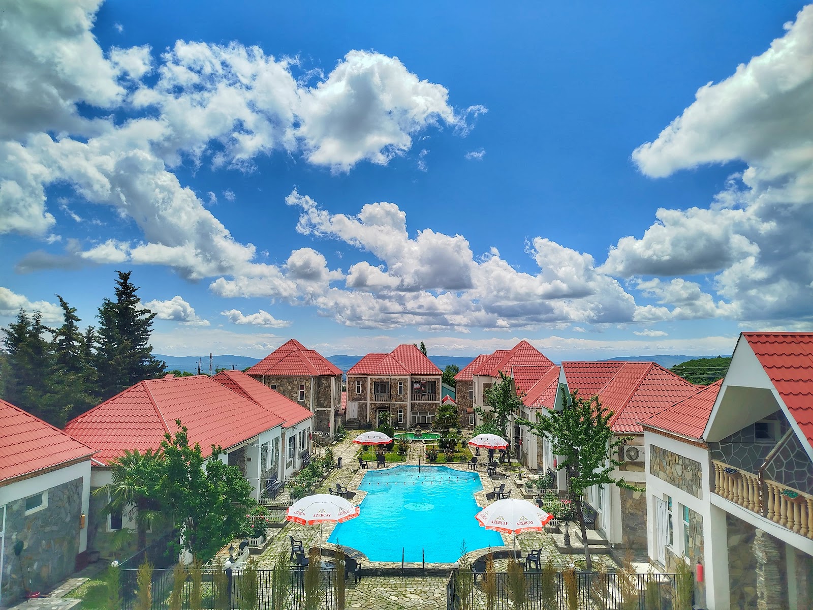 F Garden Holiday Village Sheki 2