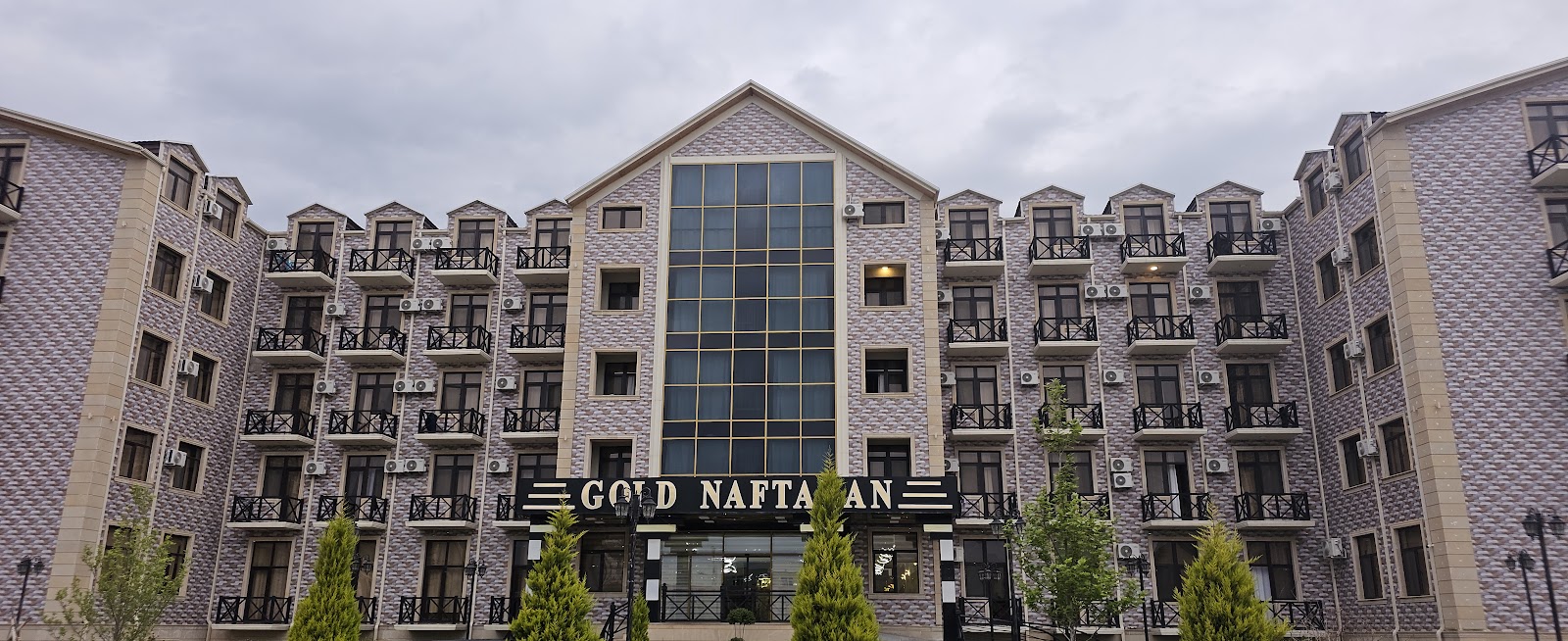 Gold Naftalan Hotel & SPA 4