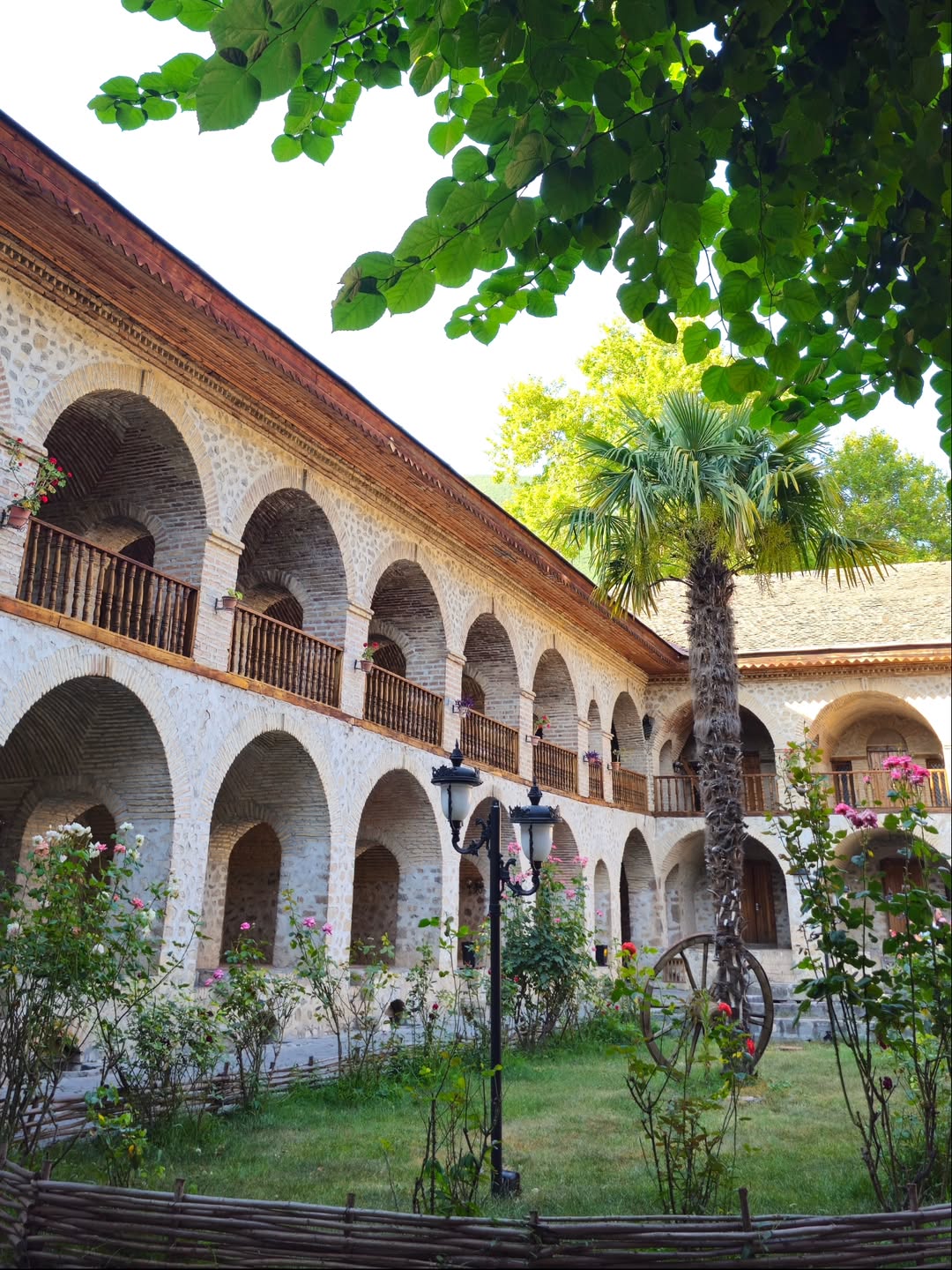 Karvansaray Şəki 4