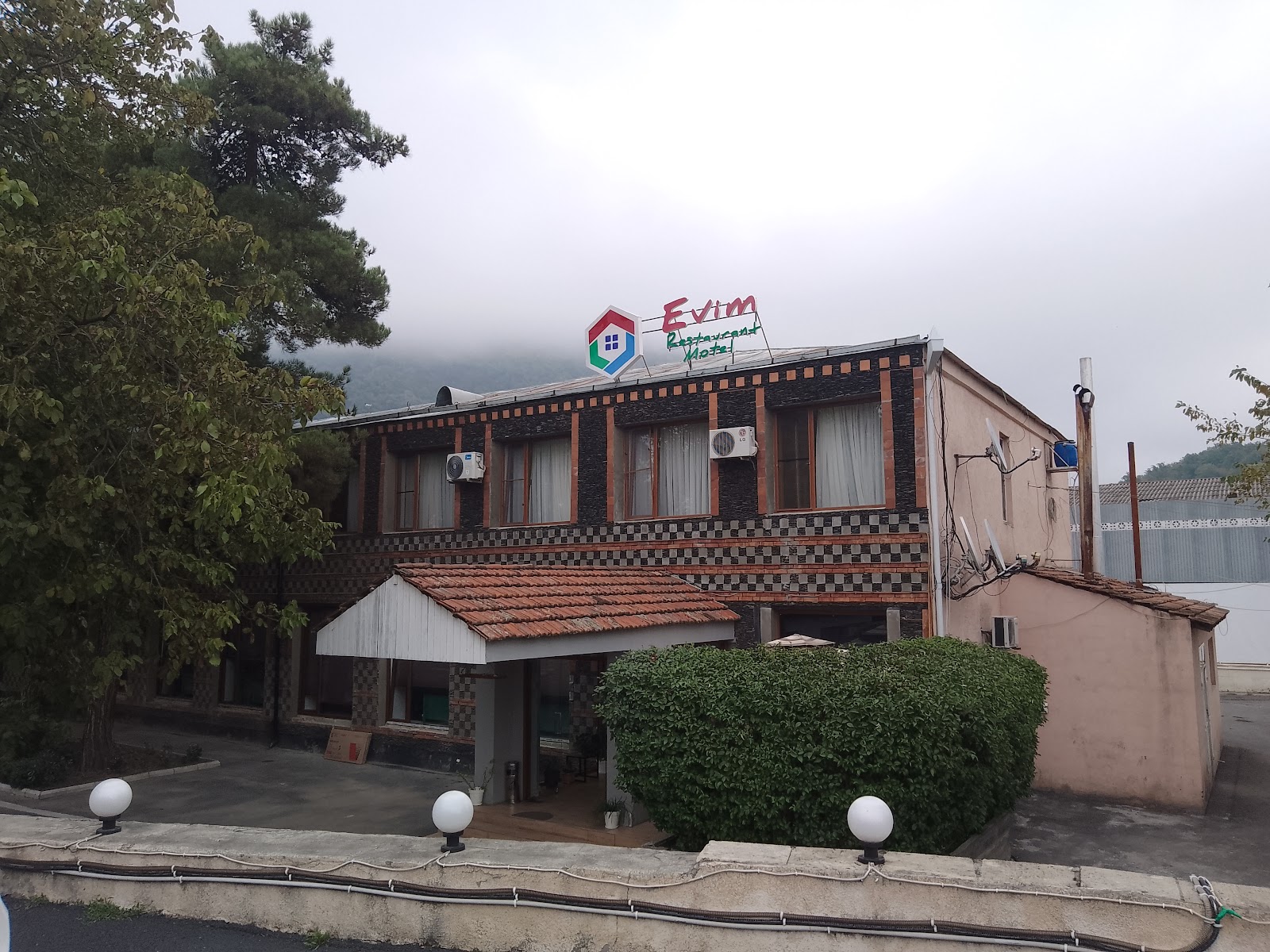 Evim Hotel Restaurant