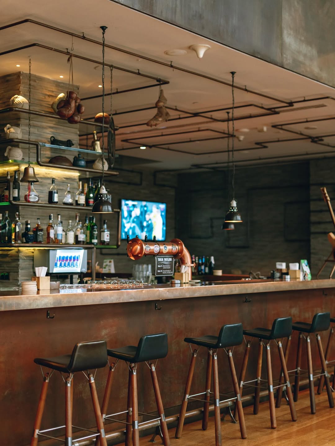 Harbour Restaurant & Pub 4