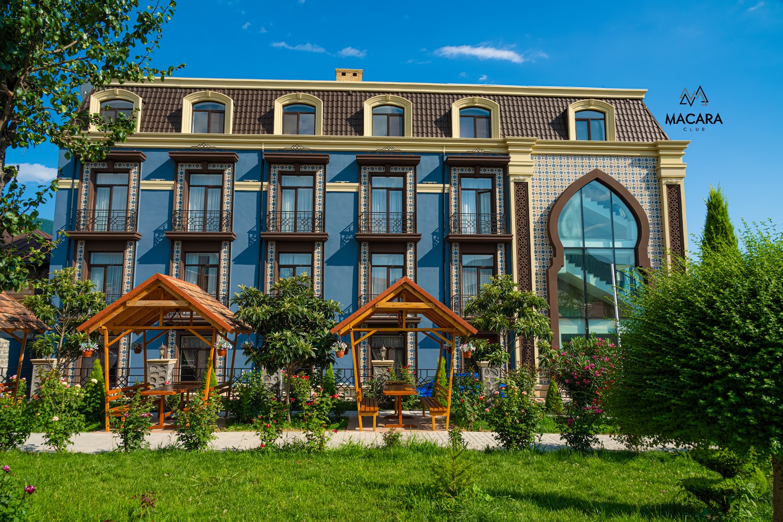 Macara Sheki City Hotel