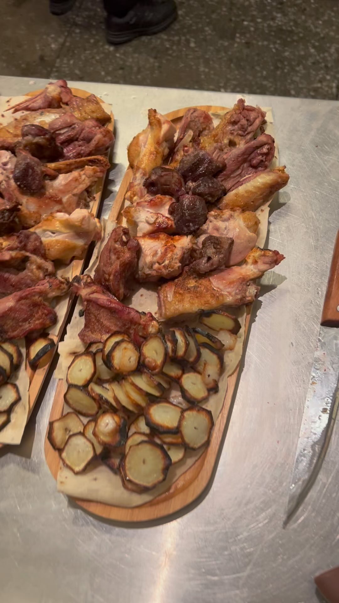 Güllü Restoran & Xüsusi Otaqlar