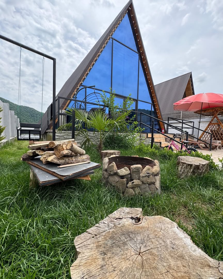 EIN House A-Frame Qəbələ 4