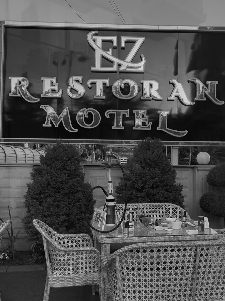 EZ Restoran & Motel 3