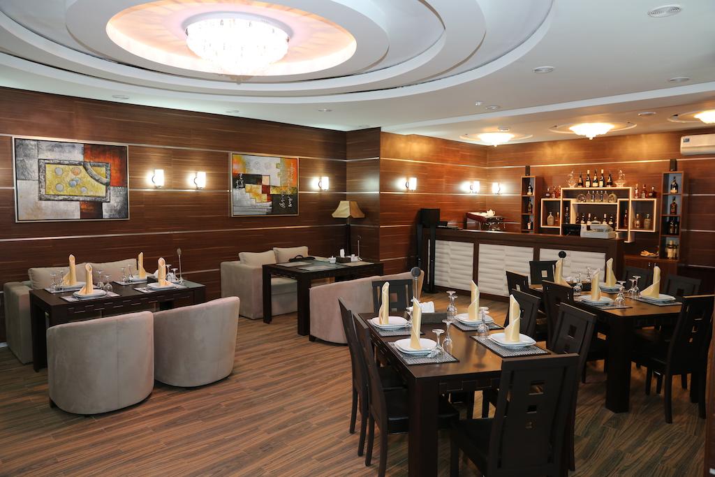 Luxe Lankaran Hotel 3