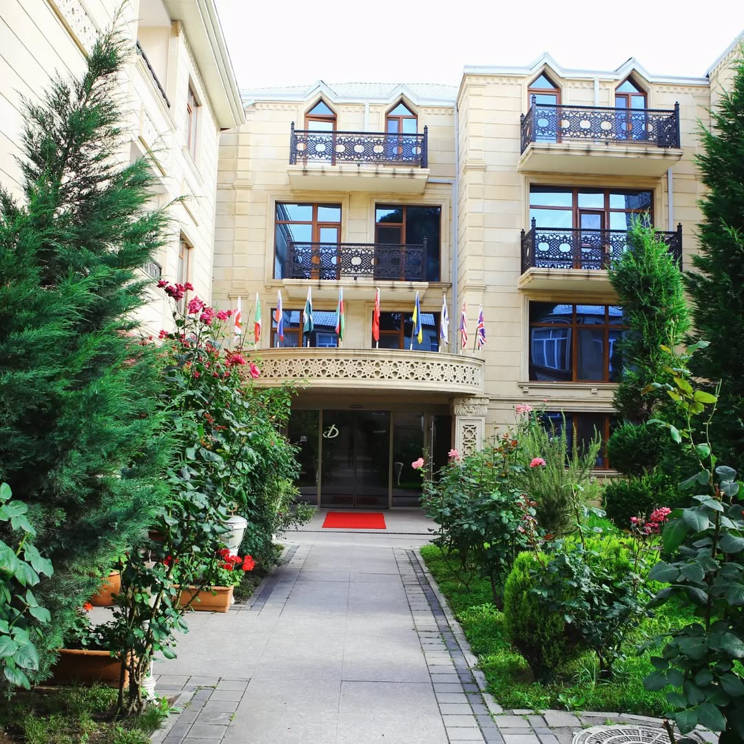 Deluxe Hotel Ganja 3